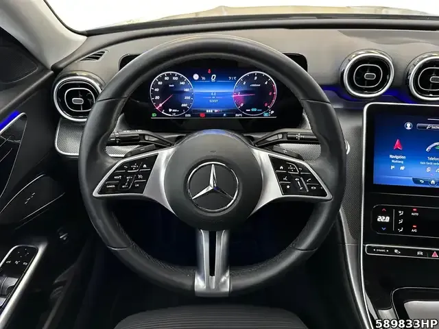 Mercedes-Benz C 220