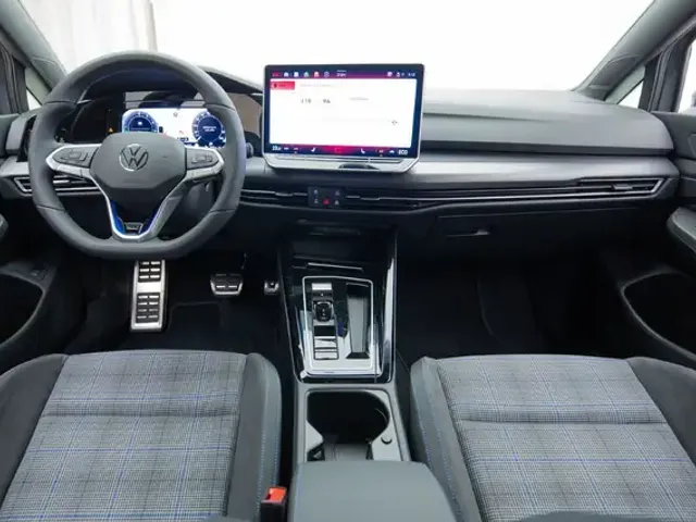 Volkswagen Golf GTE
