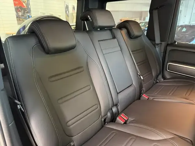 Mercedes-Benz G 500