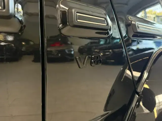 Mercedes-Benz G 500