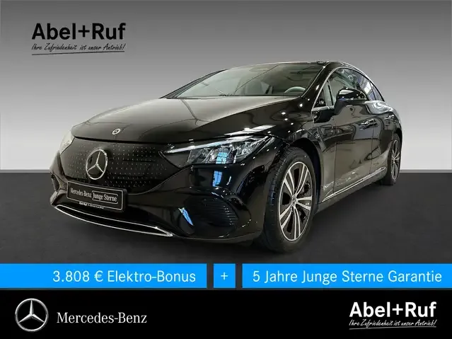 Mercedes-Benz EQE 300