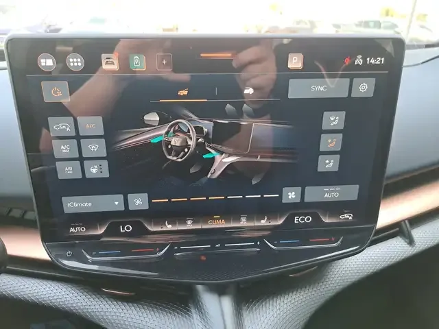 CUPRA Tavascan