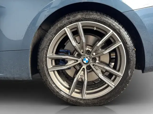 BMW 440