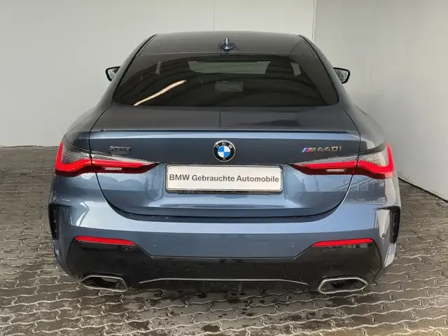 BMW 440