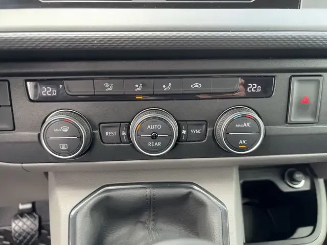 Volkswagen T6.1 Caravelle