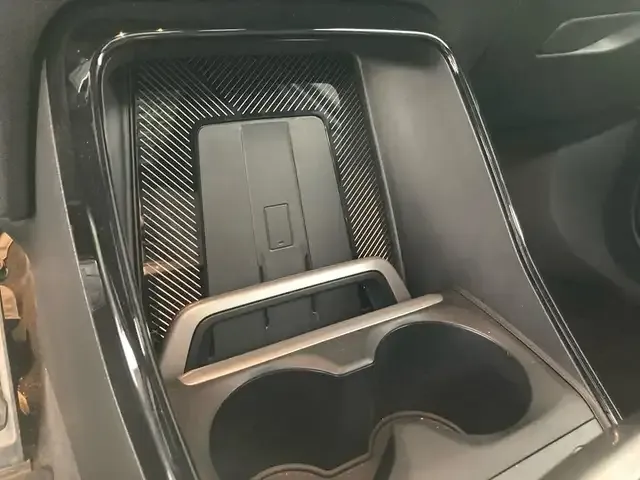 BMW 223