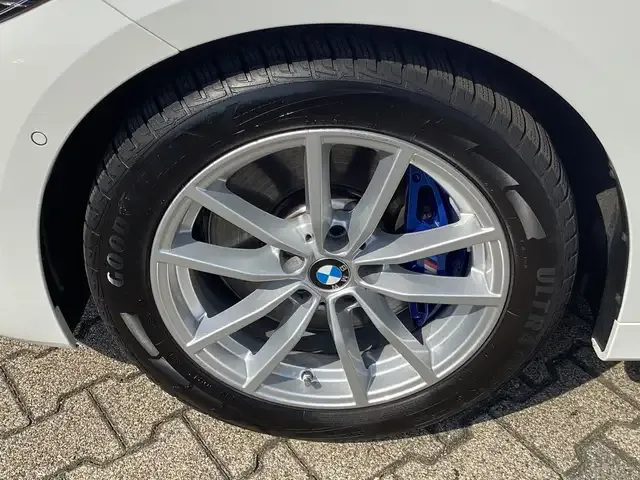 BMW 440
