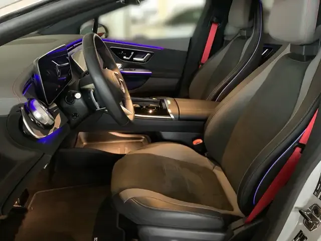 Mercedes-Benz EQE 300