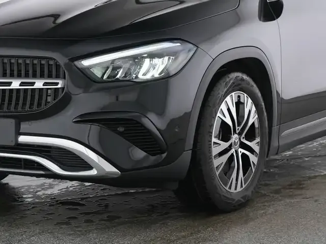 Mercedes-Benz GLA 180