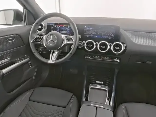 Mercedes-Benz GLA 180