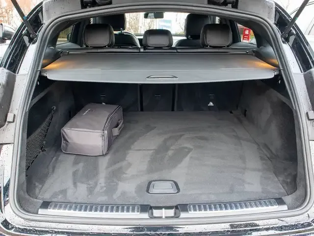 Mercedes-Benz EQC 400