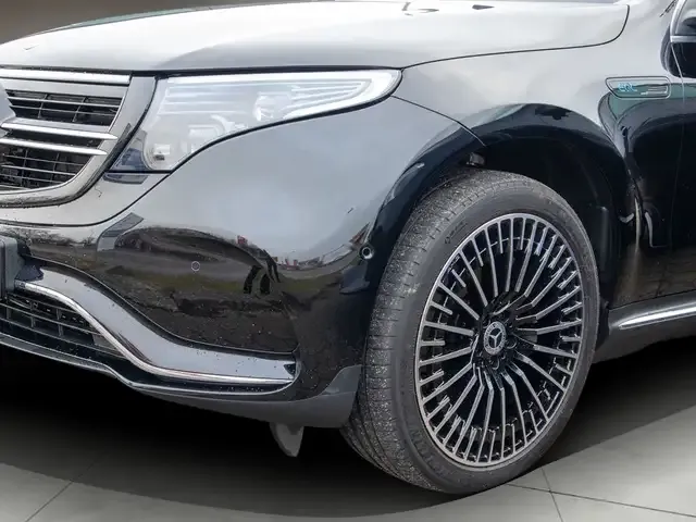 Mercedes-Benz EQC 400