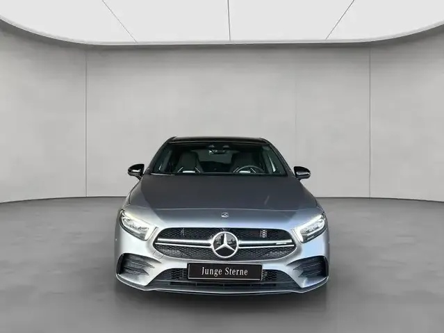 Mercedes-Benz A 35 AMG