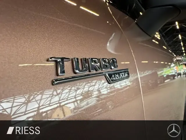 Mercedes-Benz CLA 35 AMG
