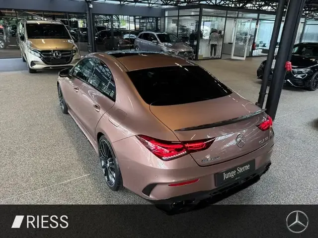 Mercedes-Benz CLA 35 AMG