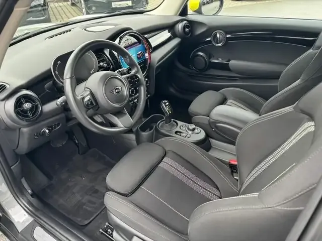 MINI Cooper SE