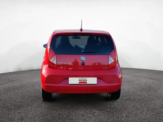 SEAT Mii