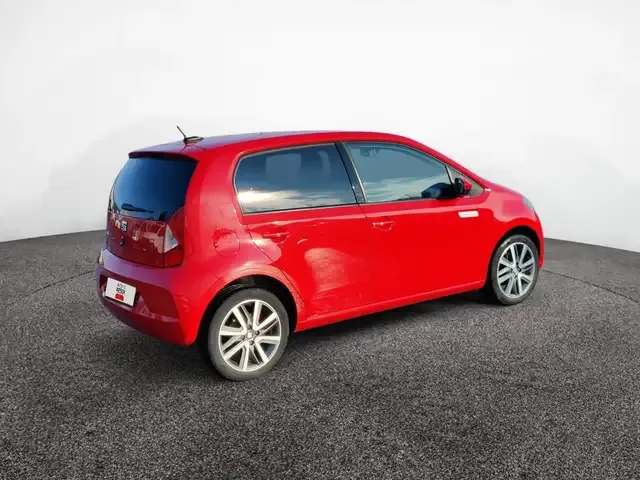 SEAT Mii