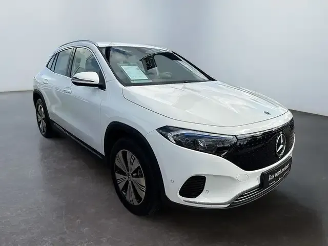 Mercedes-Benz EQA 300
