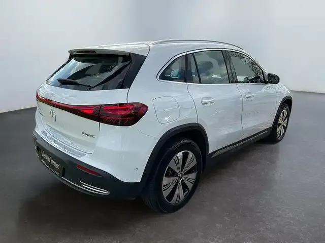 Mercedes-Benz EQA 300