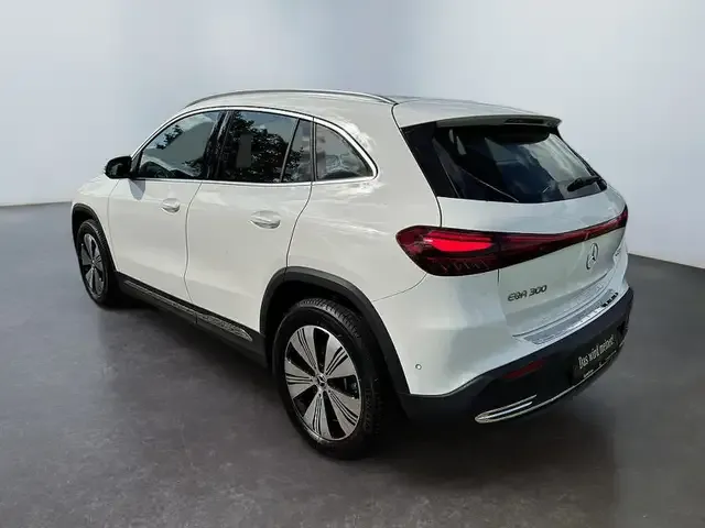 Mercedes-Benz EQA 300