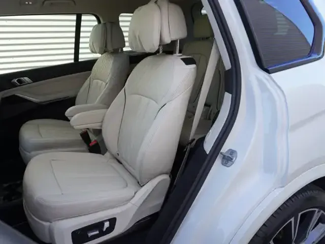 BMW X7 M