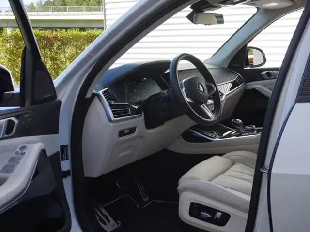 BMW X7 M