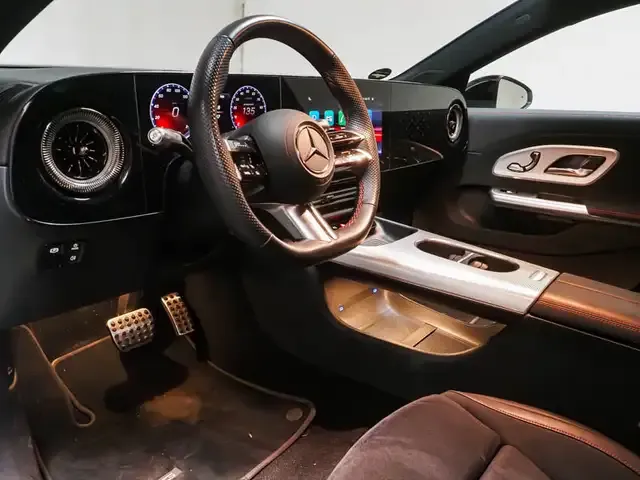 Mercedes-Benz CLA 250