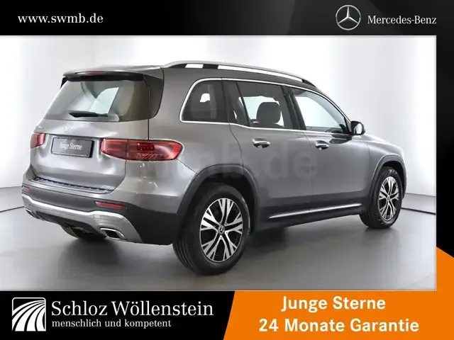 Mercedes-Benz GLB 200