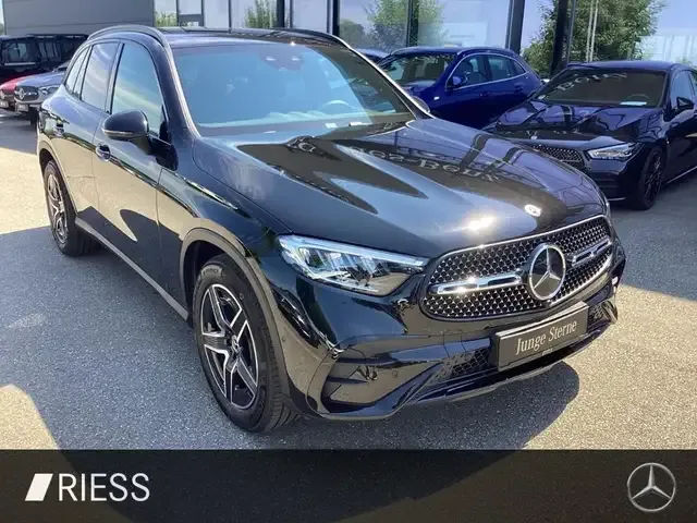 Mercedes-Benz GLC 220