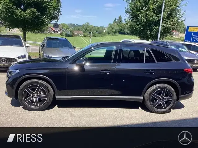 Mercedes-Benz GLC 220