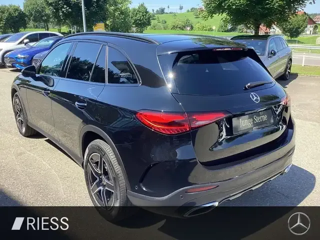 Mercedes-Benz GLC 220