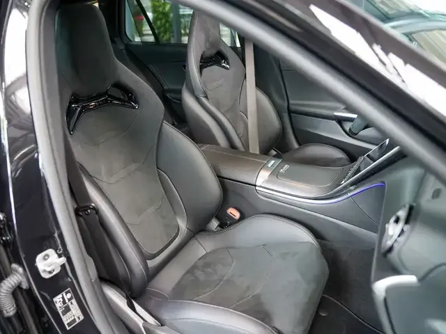 Mercedes-Benz C 63 AMG