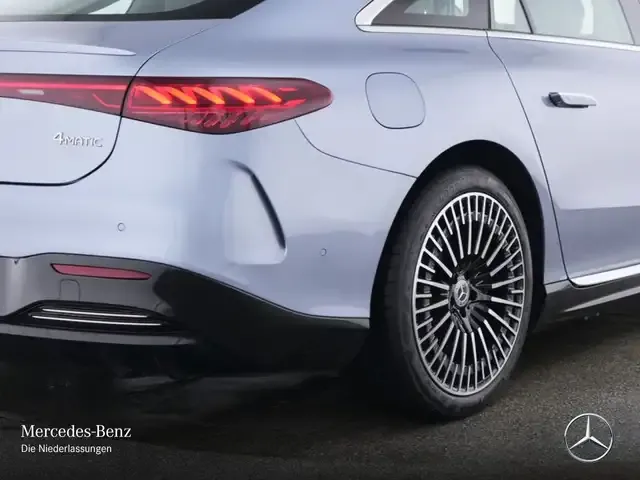 Mercedes-Benz EQS