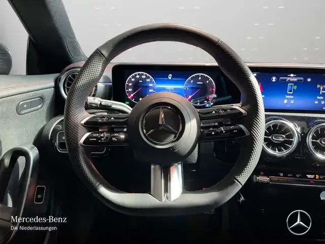 Mercedes-Benz CLA 220