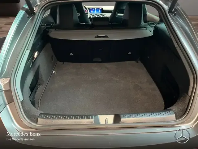Mercedes-Benz CLA 220
