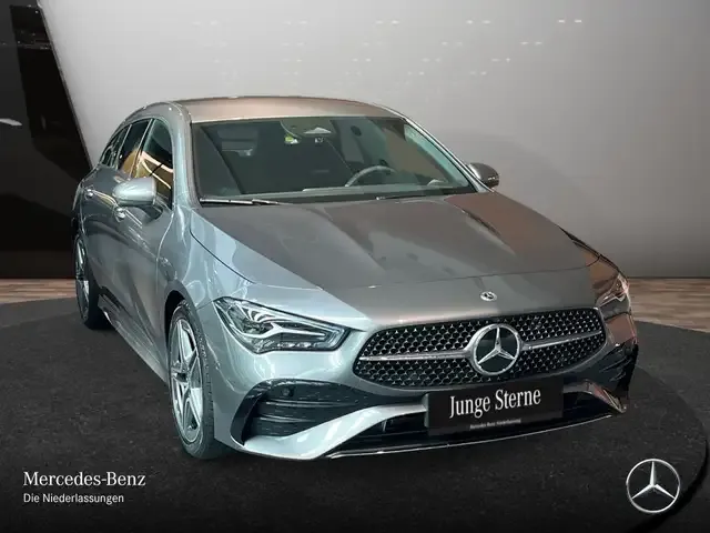 Mercedes-Benz CLA 220