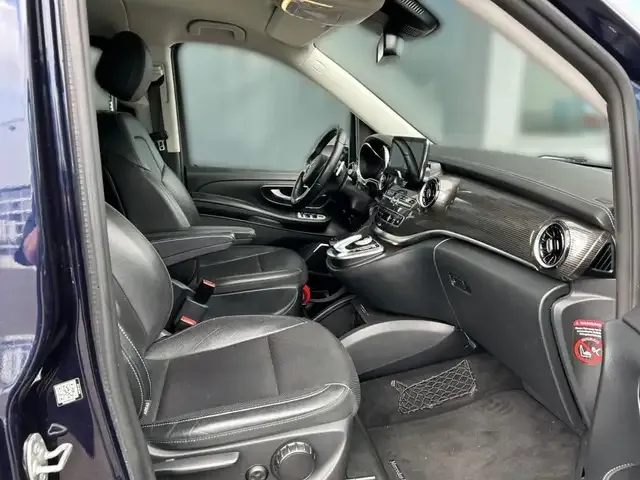 Mercedes-Benz V 250