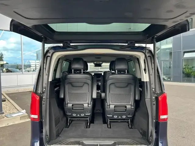 Mercedes-Benz V 250