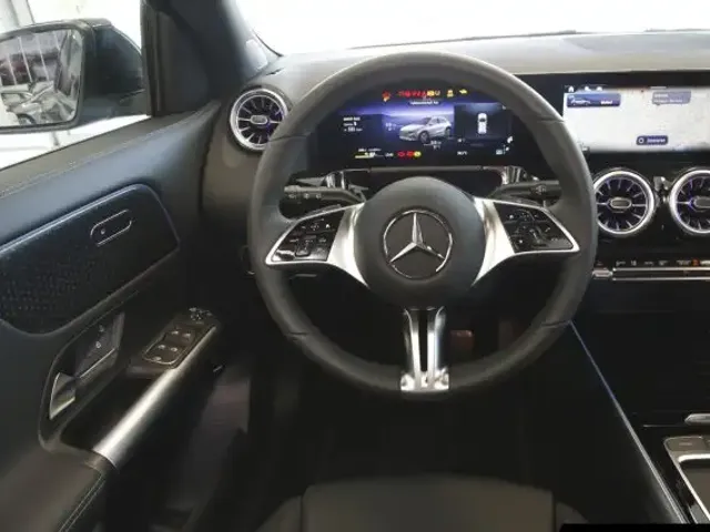Mercedes-Benz EQA 250