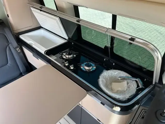 Mercedes-Benz Marco Polo