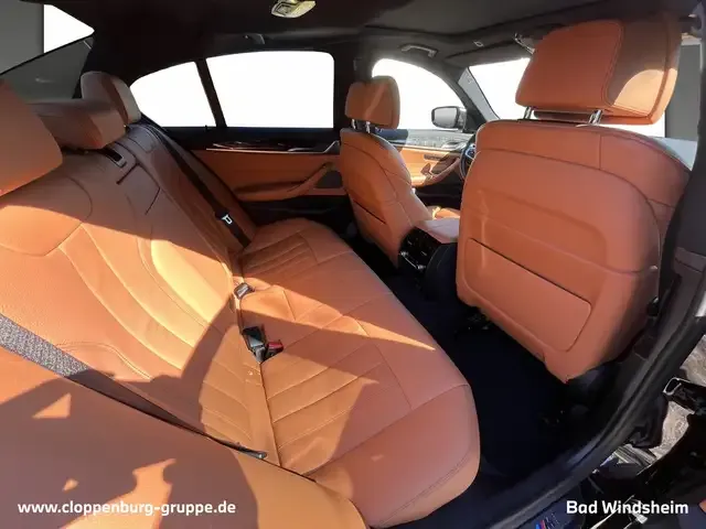 BMW 550