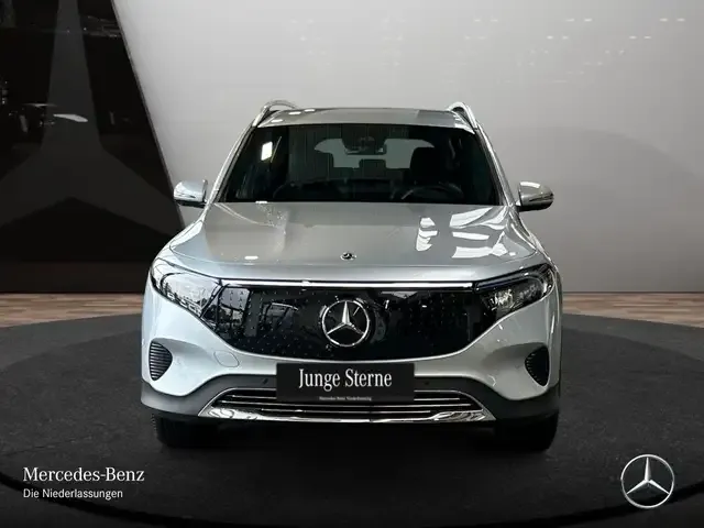 Mercedes-Benz EQB 300