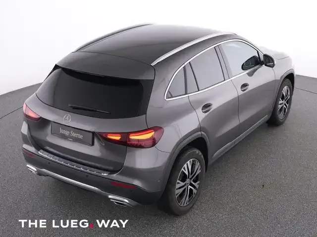 Mercedes-Benz GLA 180