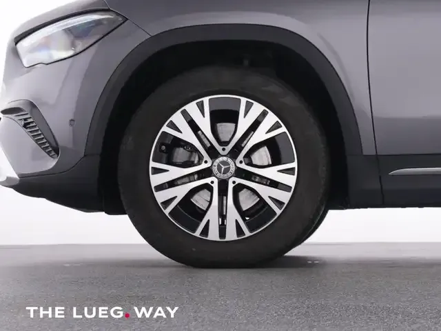 Mercedes-Benz GLA 180