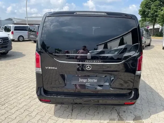 Mercedes-Benz V 300