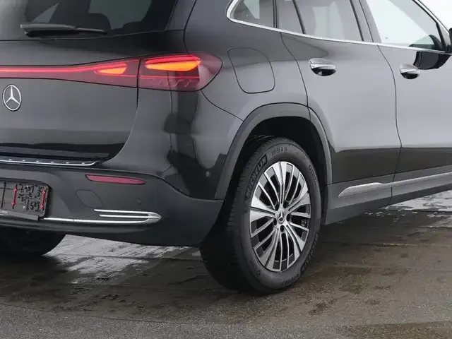 Mercedes-Benz EQA 250