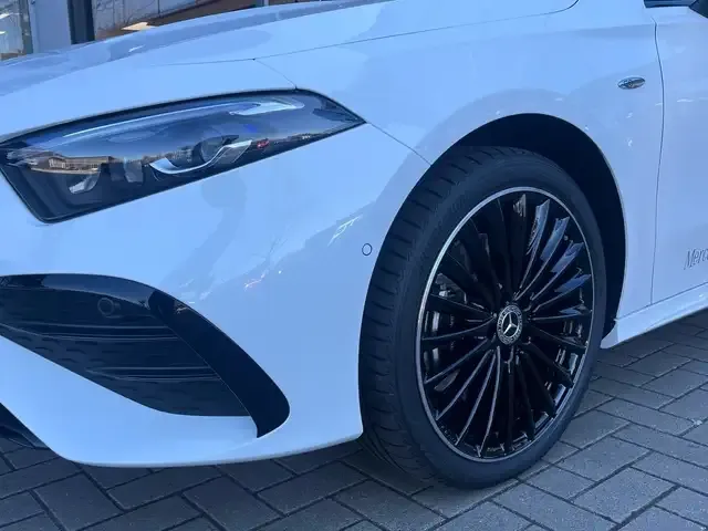 Mercedes-Benz A 250