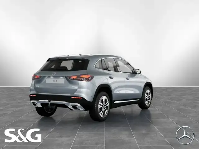 Mercedes-Benz GLA 180