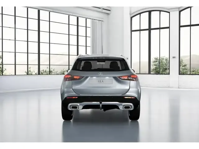 Mercedes-Benz GLA 180